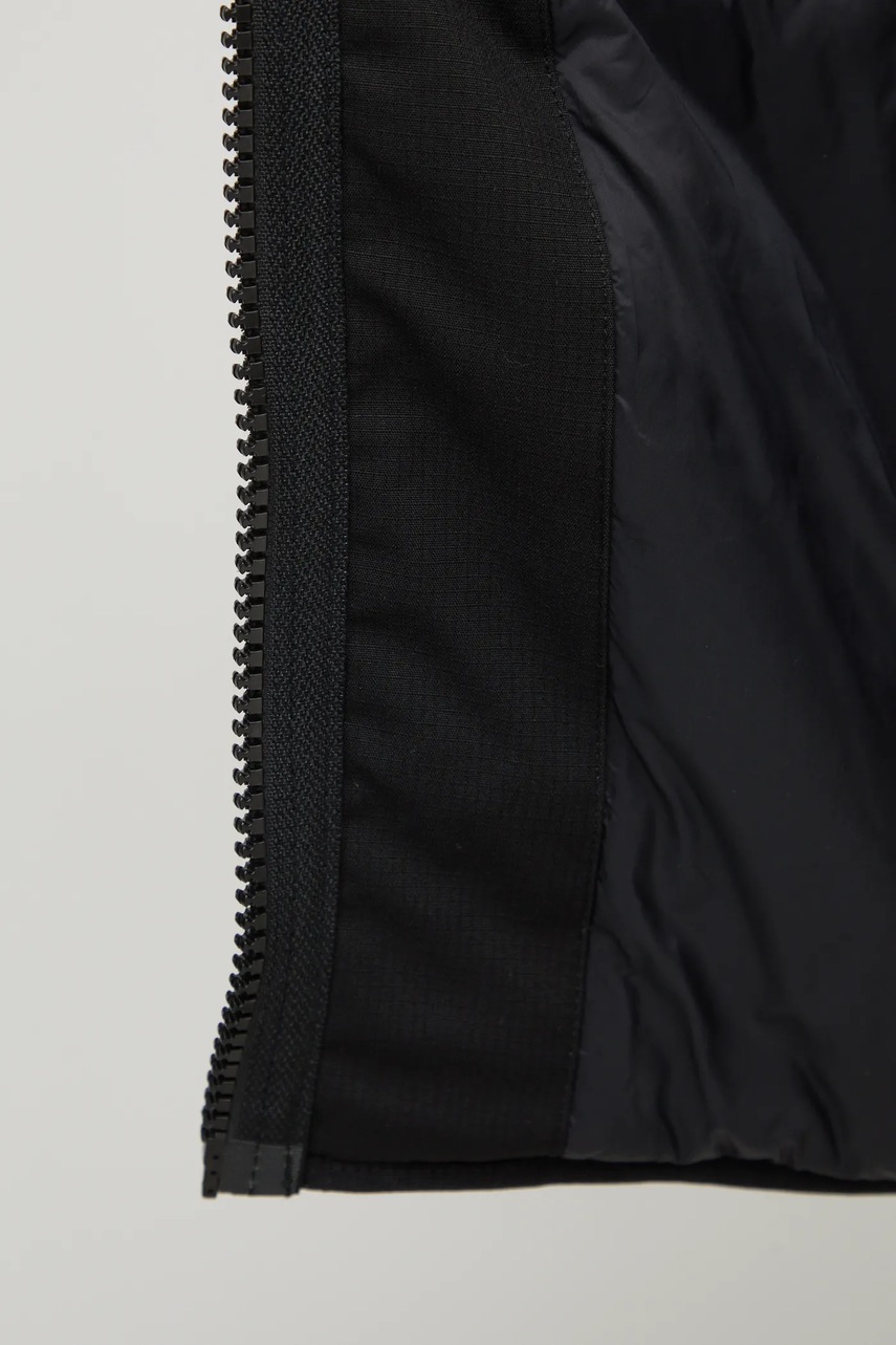 Αμάνικο μπουφάν United Colors of Benetton φωτογραφία