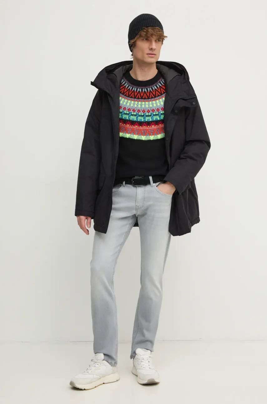 Куртка United Colors of Benetton мужская цвет чёрный зимняя 26UWUN061 Куртка United Colors of Benetton мужская цвет чёрный зимняя 26UWUN061