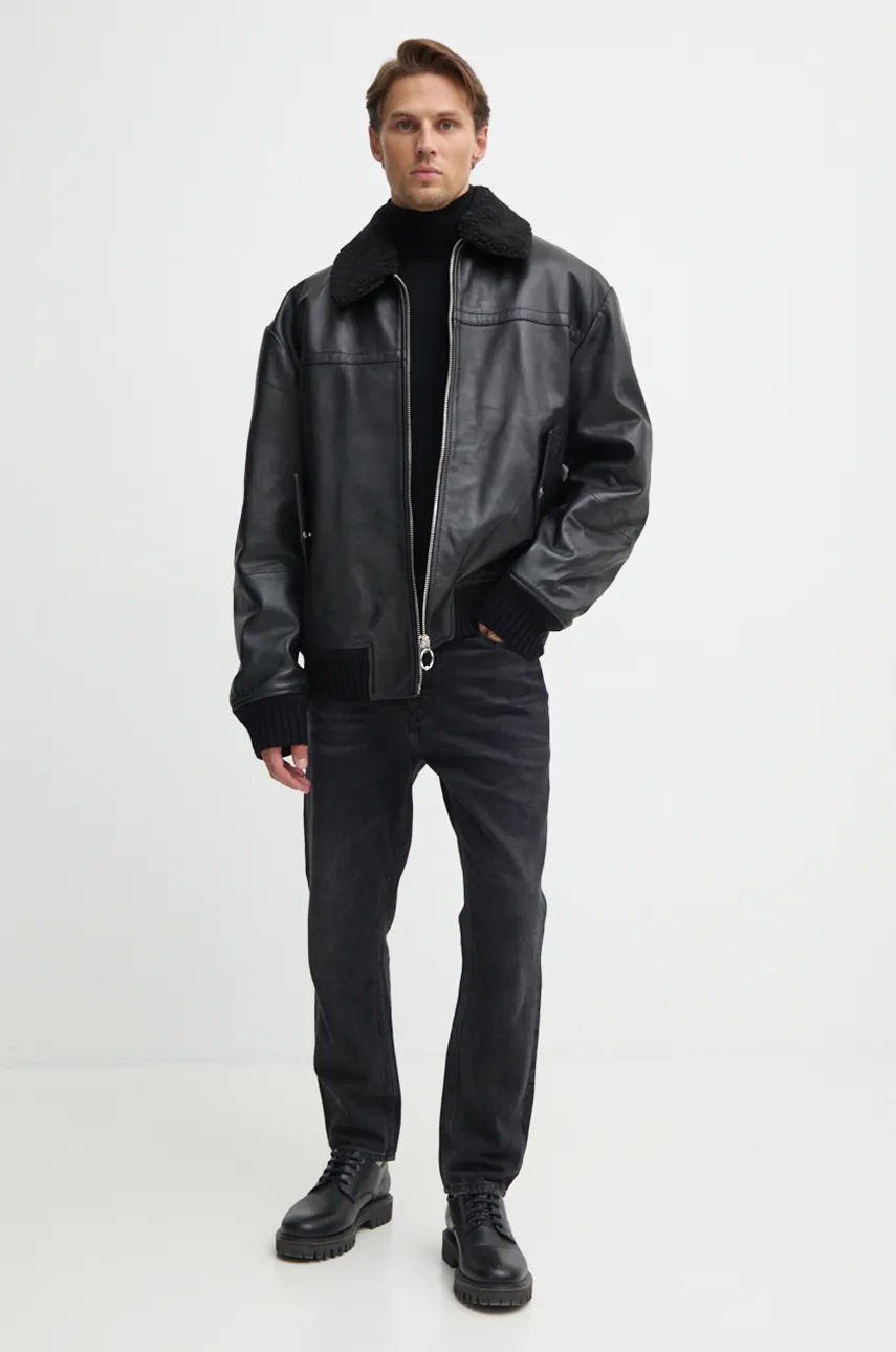 Шкіряна куртка Versace Jeans Couture чоловіча колір чорний перехідна oversize 77GAVP01 CPPS3 