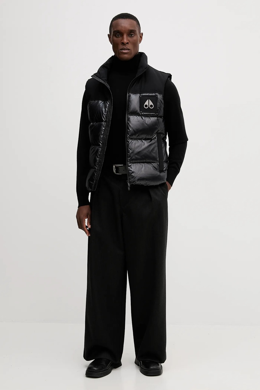 Пуховая безрукавка MOOSE KNUCKLES Victory мужская цвет чёрный зимняя M34MV482