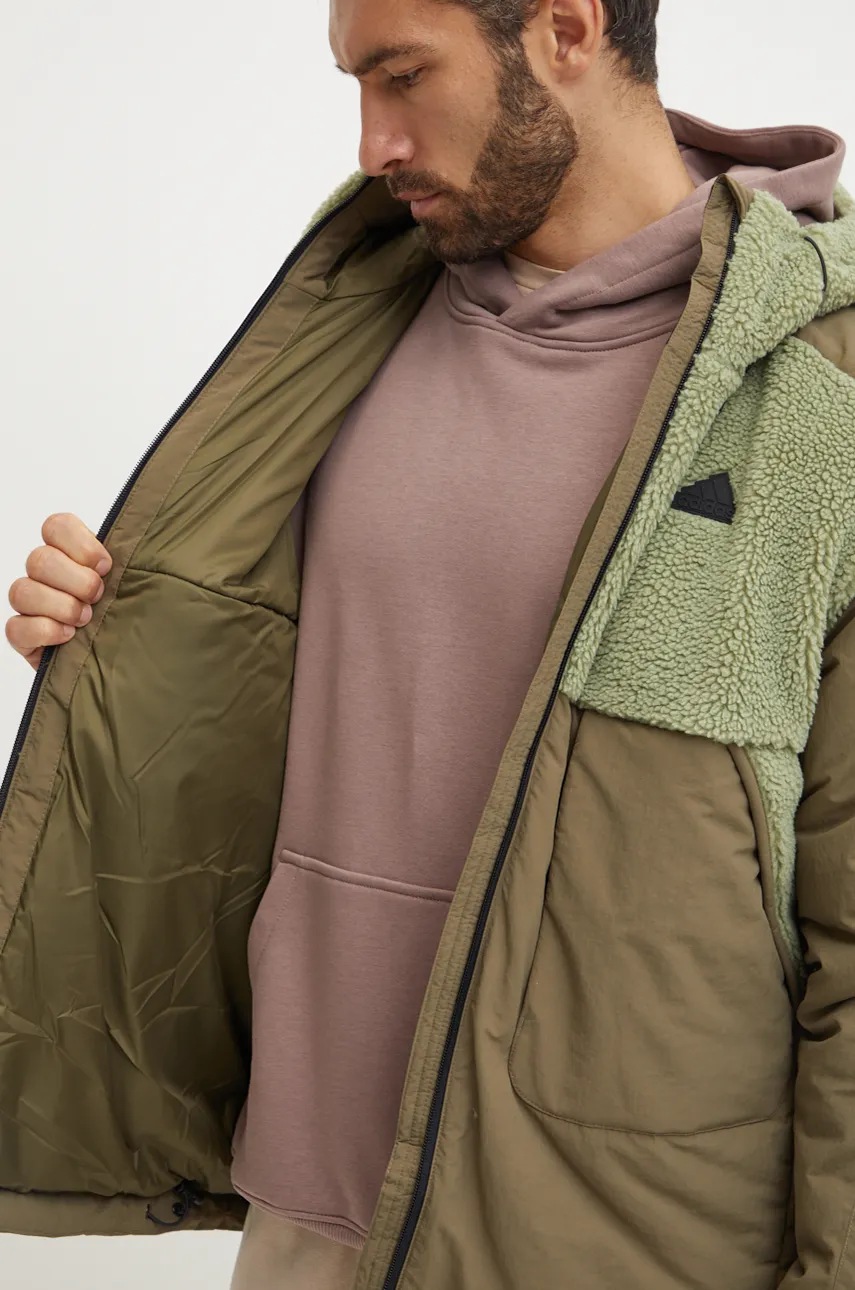 Куртка adidas City Escape чоловіча колір зелений зимова oversize IZ4661 