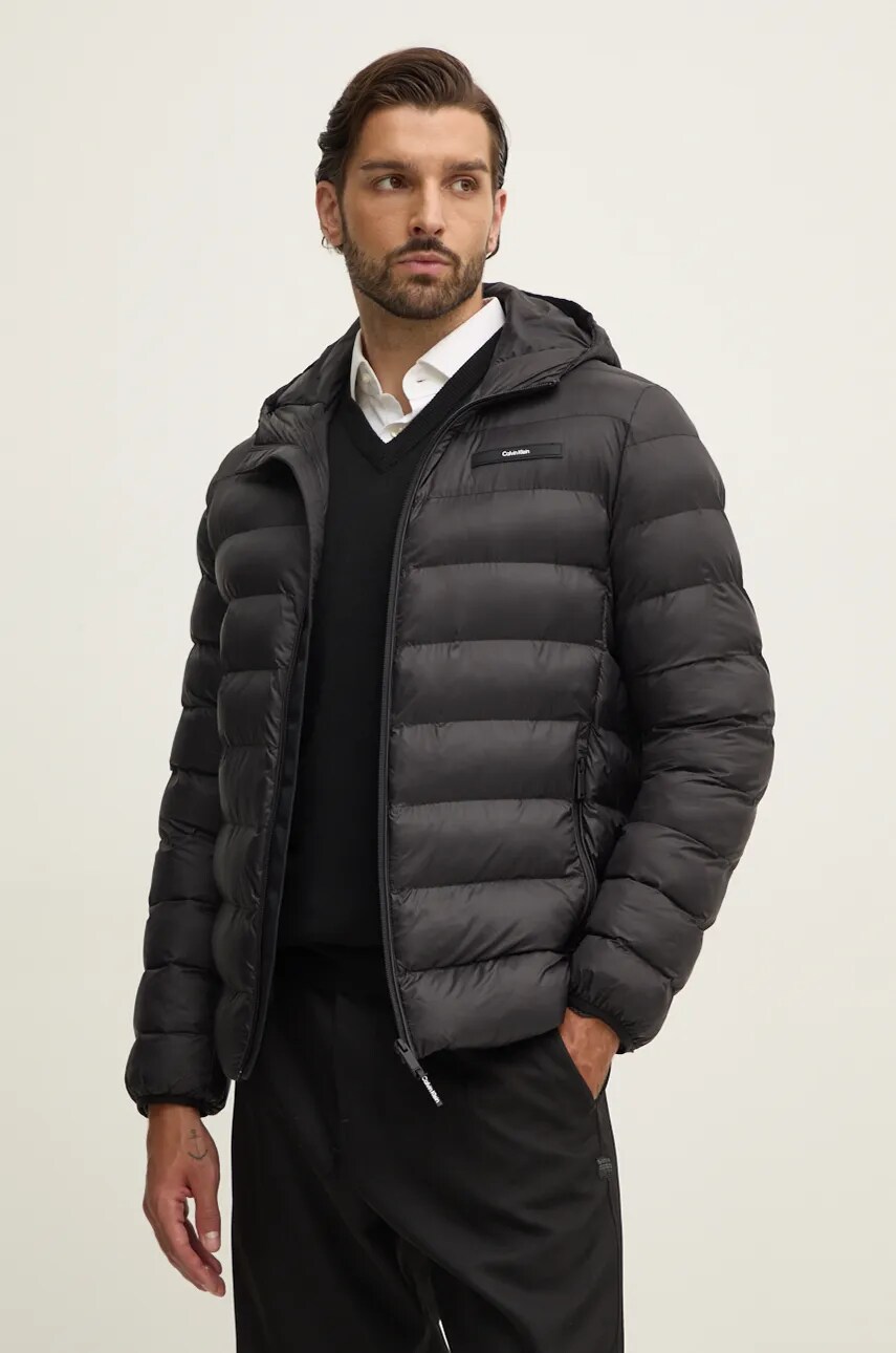 

Яке Calvin Klein в черно преходен модел K10K113908, Черен