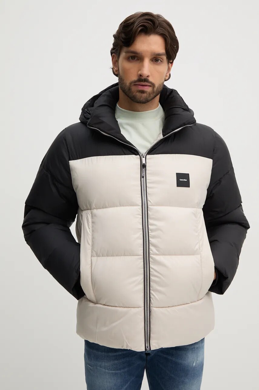 Levně Bunda Calvin Klein pánská, béžová barva, zimní, K10K114384