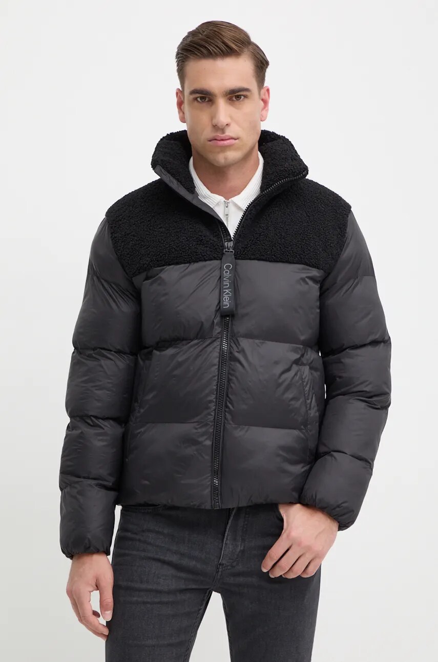 Levně Bunda Calvin Klein Jeans pánská, černá barva, zimní, J30J326091