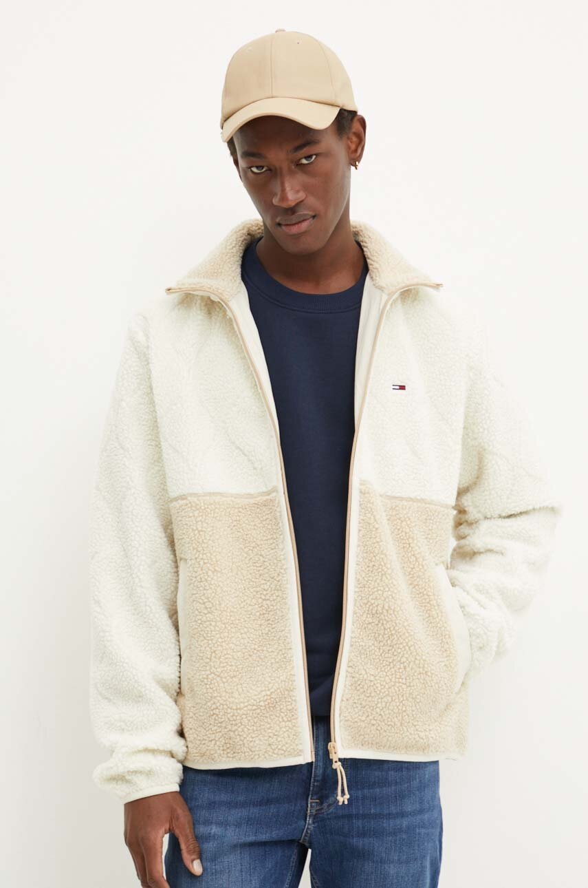 

Поларен суичър Tommy Jeans в бежово с изчистен дизайн DM0DM19644, Бежов