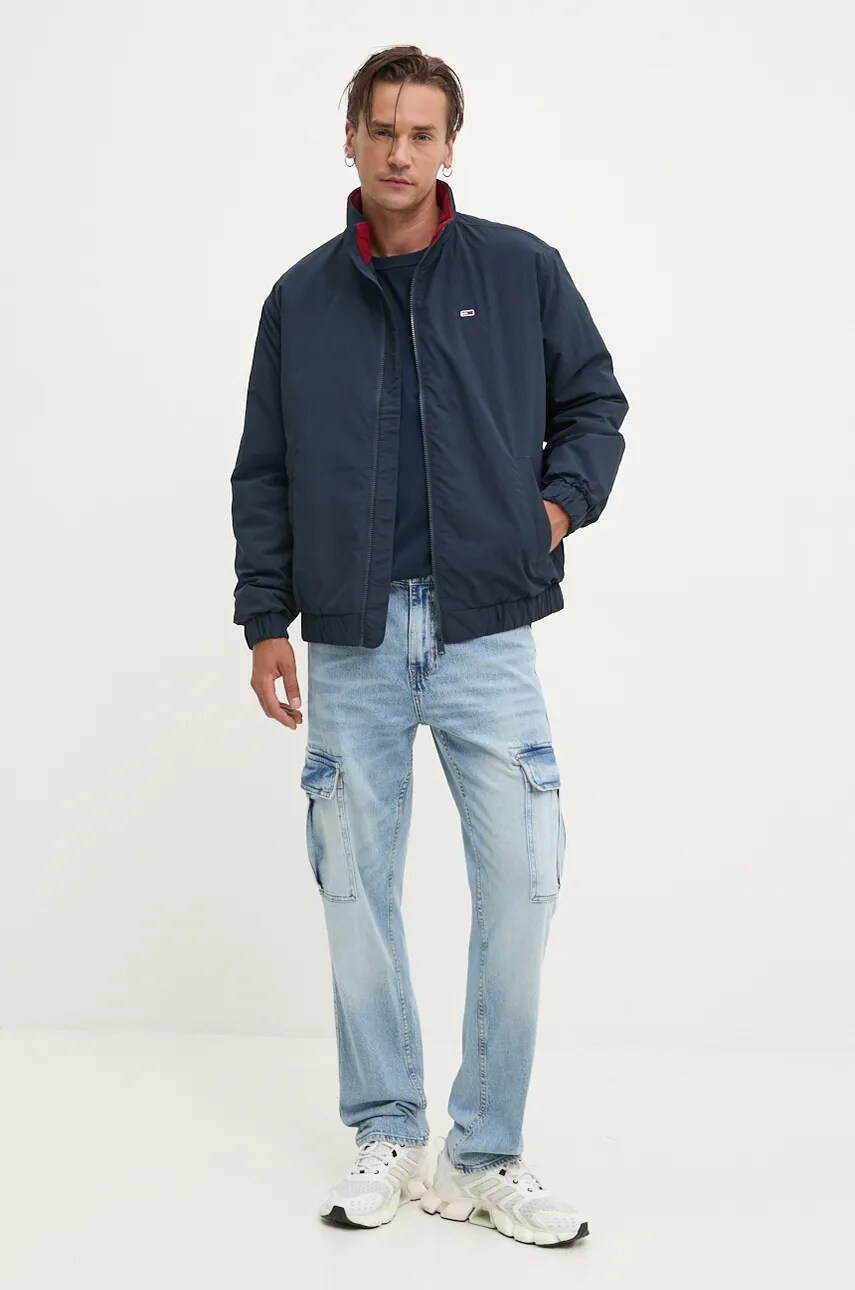 Куртка Tommy Jeans мужская цвет синий переходная oversize DM0DM19661 Куртка Tommy Jeans мужская цвет синий переходная oversize DM0DM19661