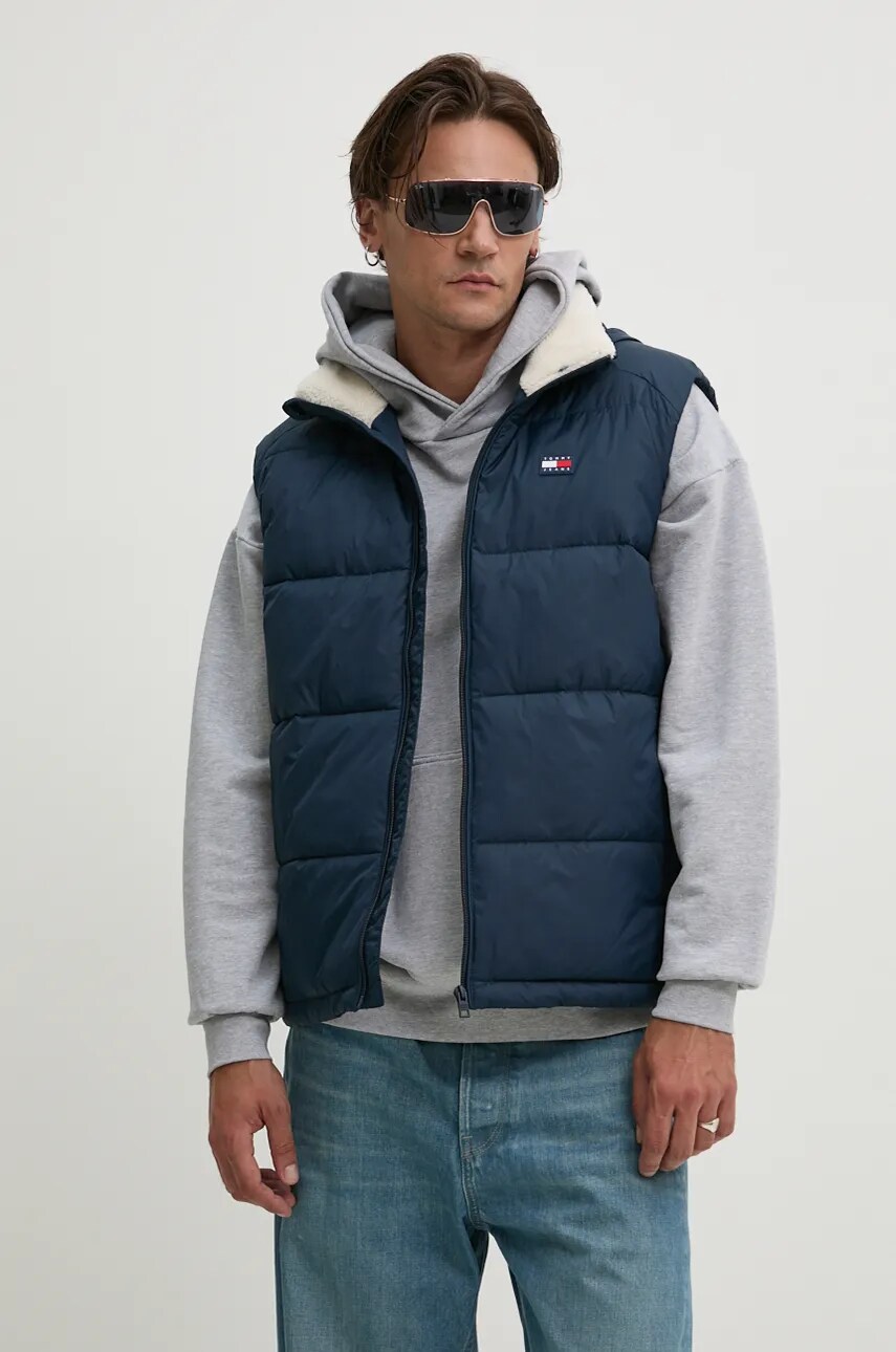 Tommy Jeans vesta barbati, culoarea albastru marin, de iarna, DM0DM19632