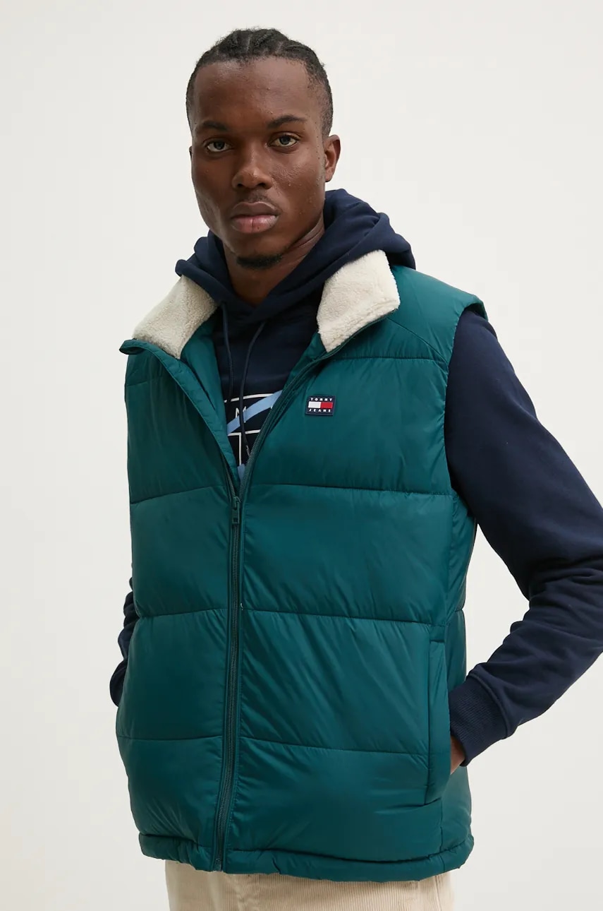 Tommy Jeans vesta barbati, culoarea verde, de iarna, DM0DM19632