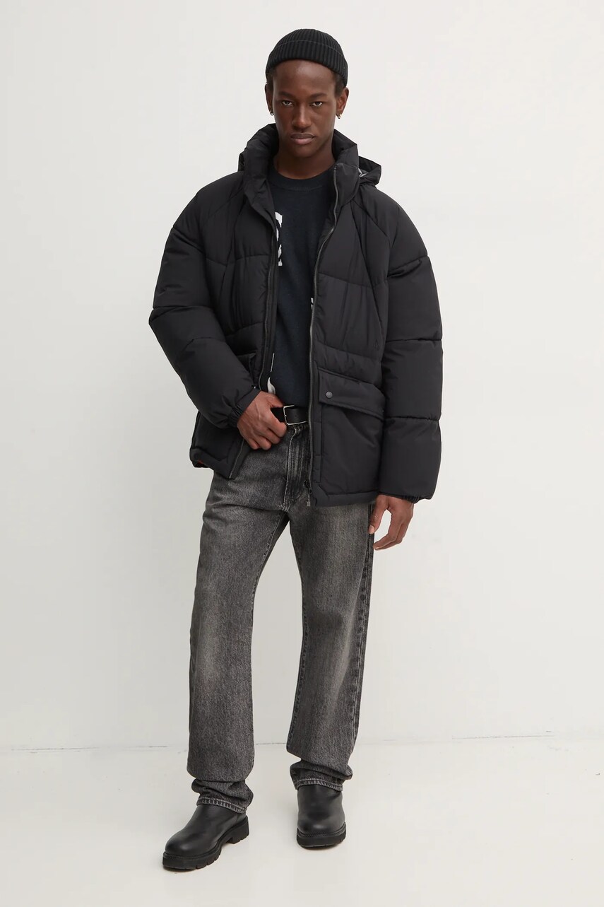 Куртка Volcom мужская цвет чёрный зимняя oversize A1732401 Куртка Volcom мужская цвет чёрный зимняя oversize A1732401