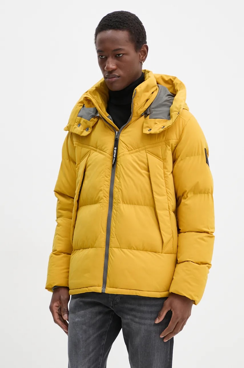 G-Star Raw geaca barbati, culoarea galben, de iarna, oversize, D25345-D518 G-Star Raw geaca barbati, culoarea galben, de iarna, oversize, D25345-D518