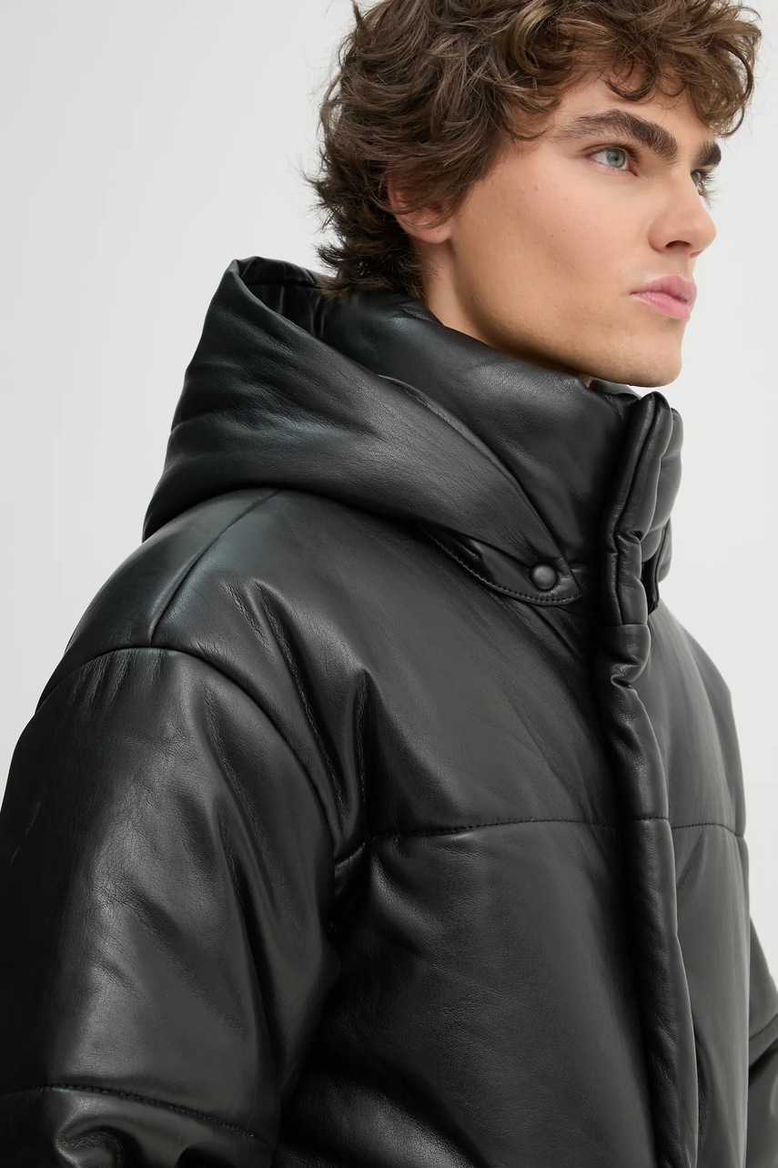 Μπουφάν Nanushka HIDE MENS χρώμα: μαύρο, NM22CROW00299 φωτογραφία