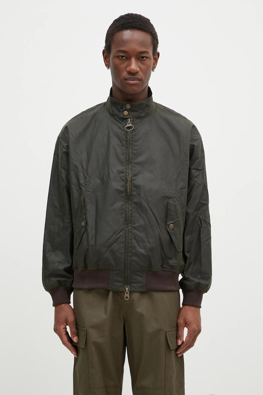 Baracuta geacă Barbour x Baracut Wax Jacket bărbați, culoarea verde, de tranziție, oversized, BRCPS1093 Baracuta geacă Barbour x Baracut Wax Jacket bărbați, culoarea verde, de tranziție, oversized, BRCPS1093
