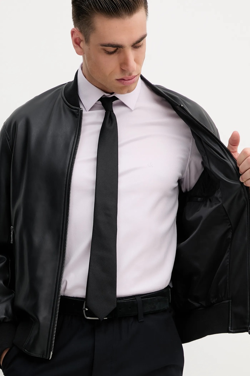 Куртка-бомбер Armani Exchange колір чорний перехідна 6DZB23 ZE1CZ 