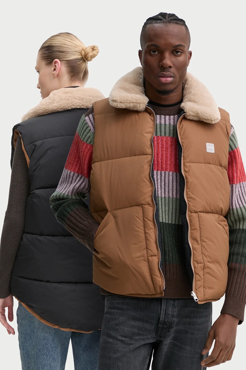 A.P.C. vesta cu doua fete doudoune teddy culoarea maro, de iarna, PAAFW.M30201