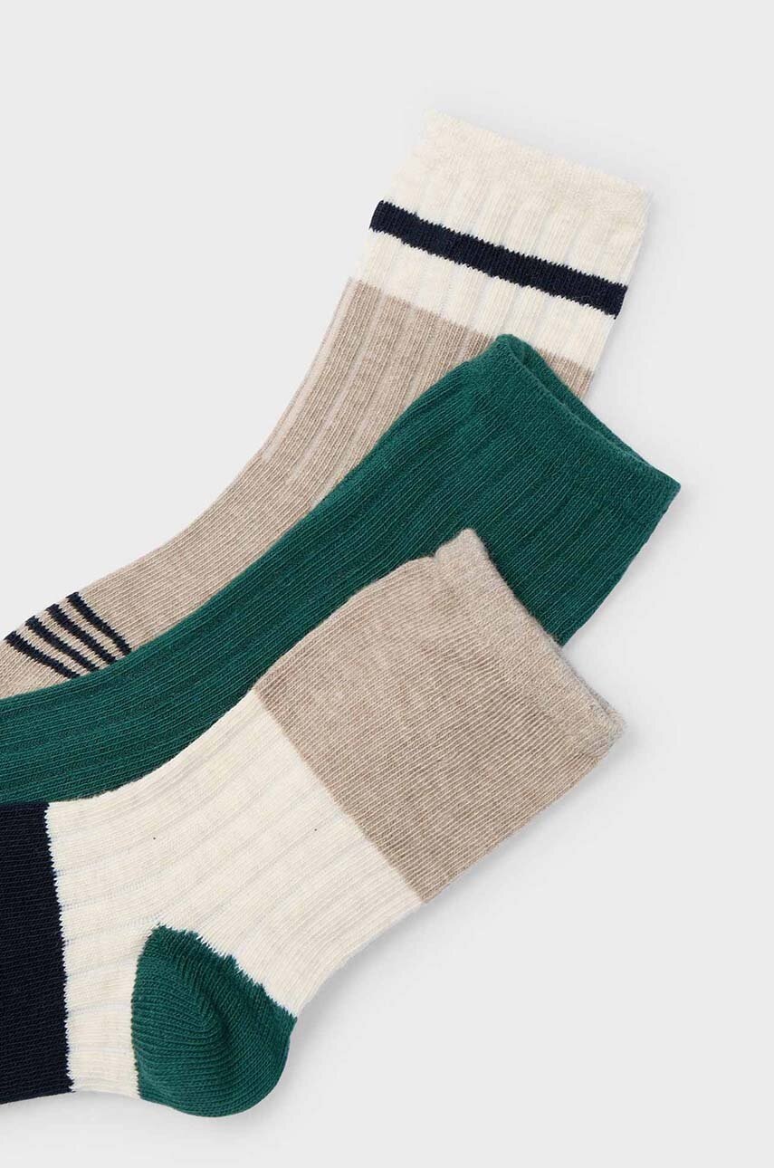 Детские носки Mayoral 3 шт цвет зелёный 10805 Детские носки Mayoral 3 шт цвет зелёный 10805