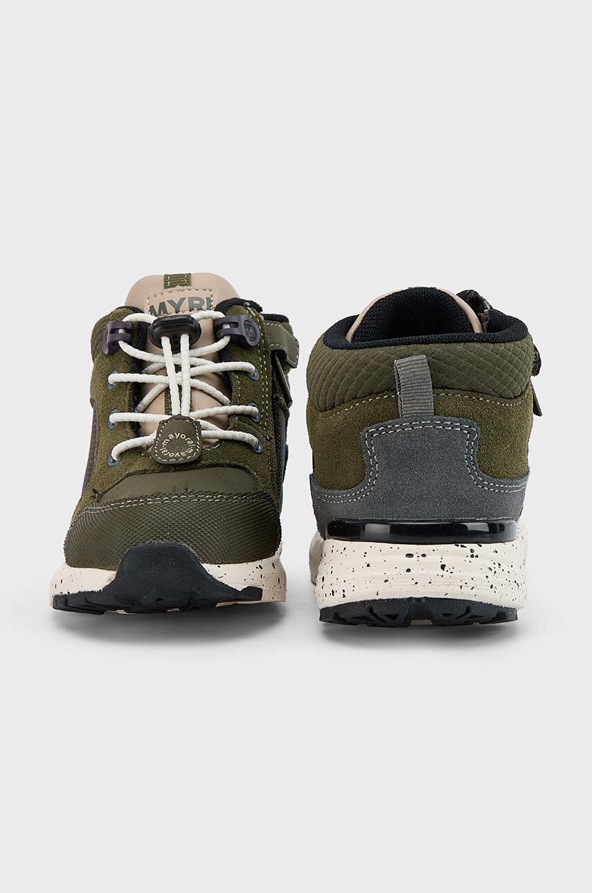 Детские кроссовки Mayoral цвет зелёный 44512