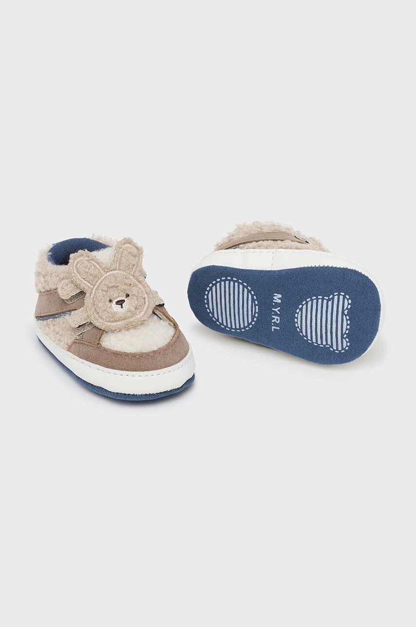 Черевики для немовля Mayoral Newborn колір бежевий 9785