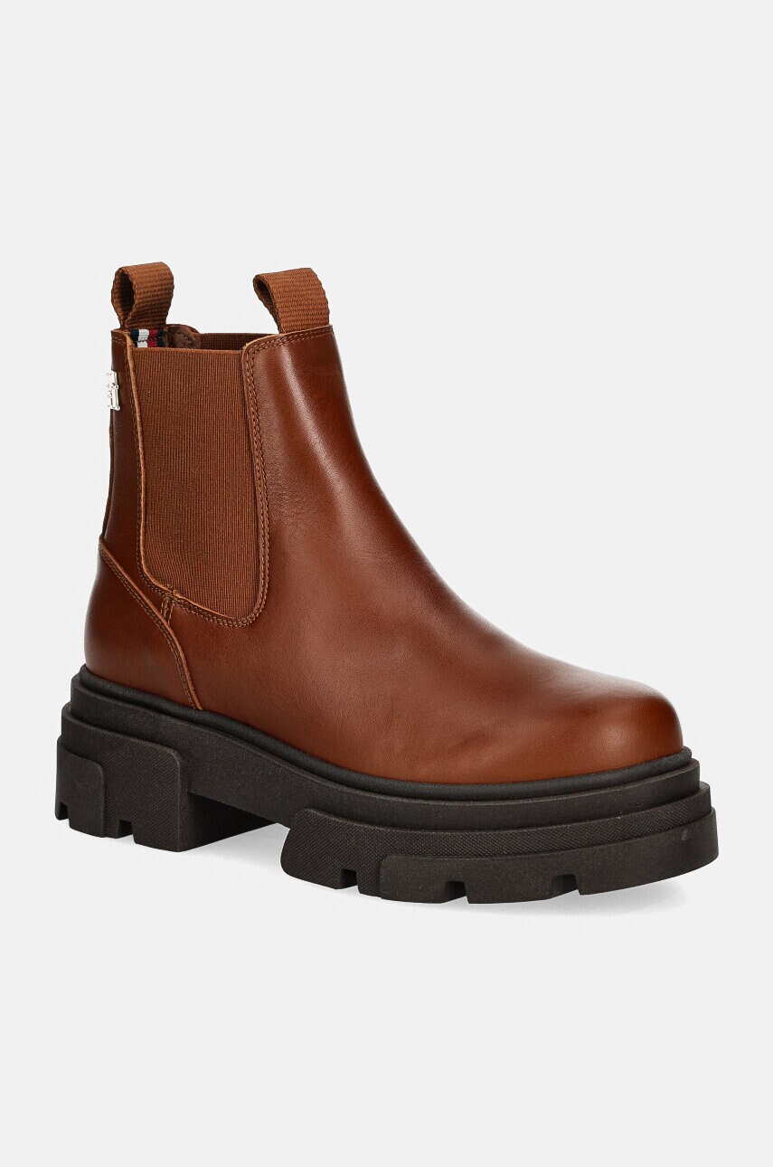 Levně Boty s gumou Tommy Hilfiger COMBAT LEATHER LOW CHELSEA dámské, hnědá barva, na platformě, FW0FW08089