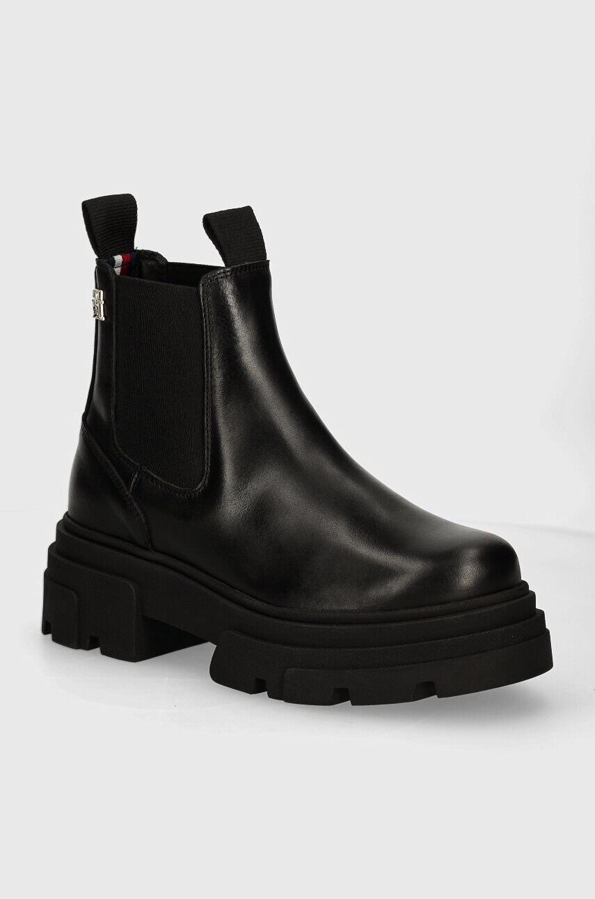 Levně Boty s gumou Tommy Hilfiger COMBAT LEATHER LOW CHELSEA dámské, černá barva, na platformě, FW0FW08089