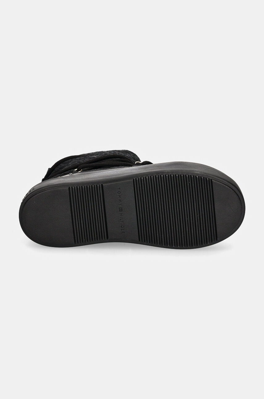 Μπότες χιονιού Tommy Hilfiger LACE-UP MONOGRAM SNOWBOOT χρώμα: μαύρο, FW0FW08430 φωτογραφία