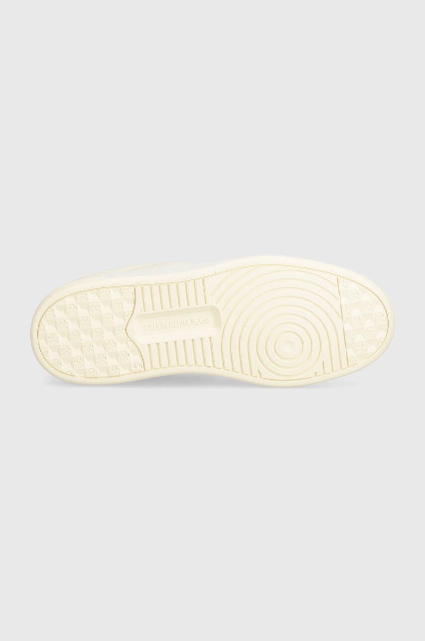 Αθλητικά Calvin Klein Jeans BASKET CUPSOLE LOW MIX IN MTL χρώμα: μπεζ, YW0YW01462 φωτογραφία