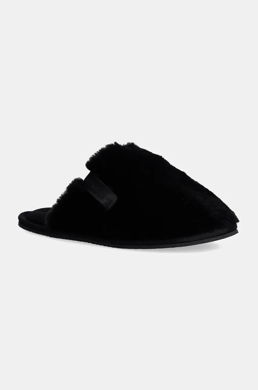 Levně Pantofle Calvin Klein Jeans HOTEL SLIPPER FUR AFTER GLOW černá barva, YW0YW01593