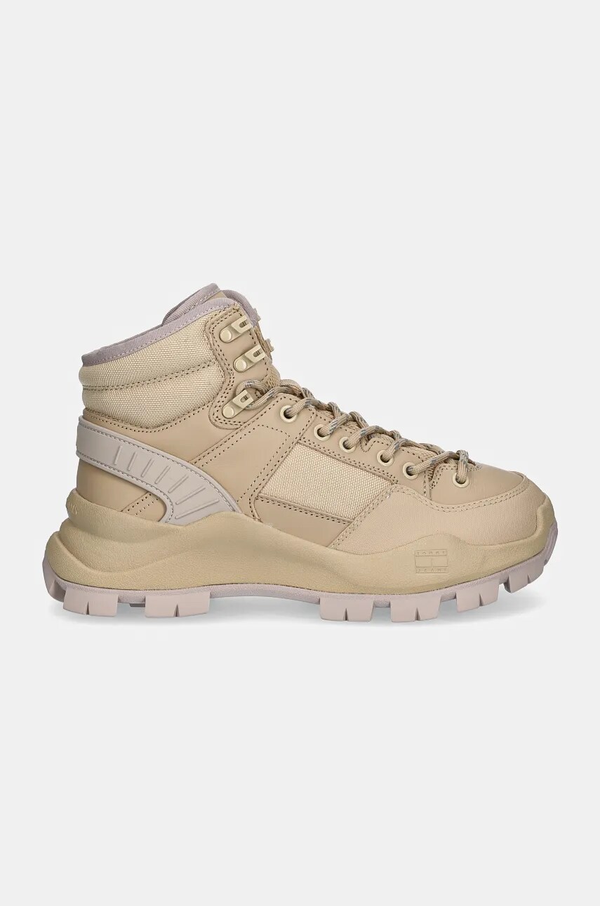 Полусапожки Tommy Jeans TJW FEMININE HYBRID BOOT цвет бежевый на плоском ходу EN0EN02553 Полусапожки Tommy Jeans TJW FEMININE HYBRID BOOT цвет бежевый на плоском ходу EN0EN02553