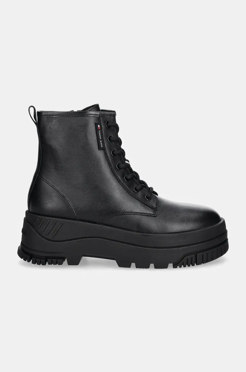 Кожаные полусапожки Tommy Jeans TJW LACE UP FLATFORM BOOT женские цвет чёрный на платформе EN0EN02665 Кожаные полусапожки Tommy Jeans TJW LACE UP FLATFORM BOOT женские цвет чёрный на платформе EN0EN02665