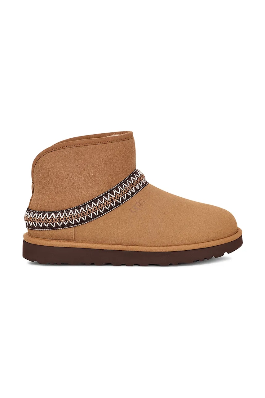 Замшевые сапоги UGG Classic Mini Crescent цвет коричневый 1158262-CHE Замшевые сапоги UGG Classic Mini Crescent цвет коричневый 1158262-CHE