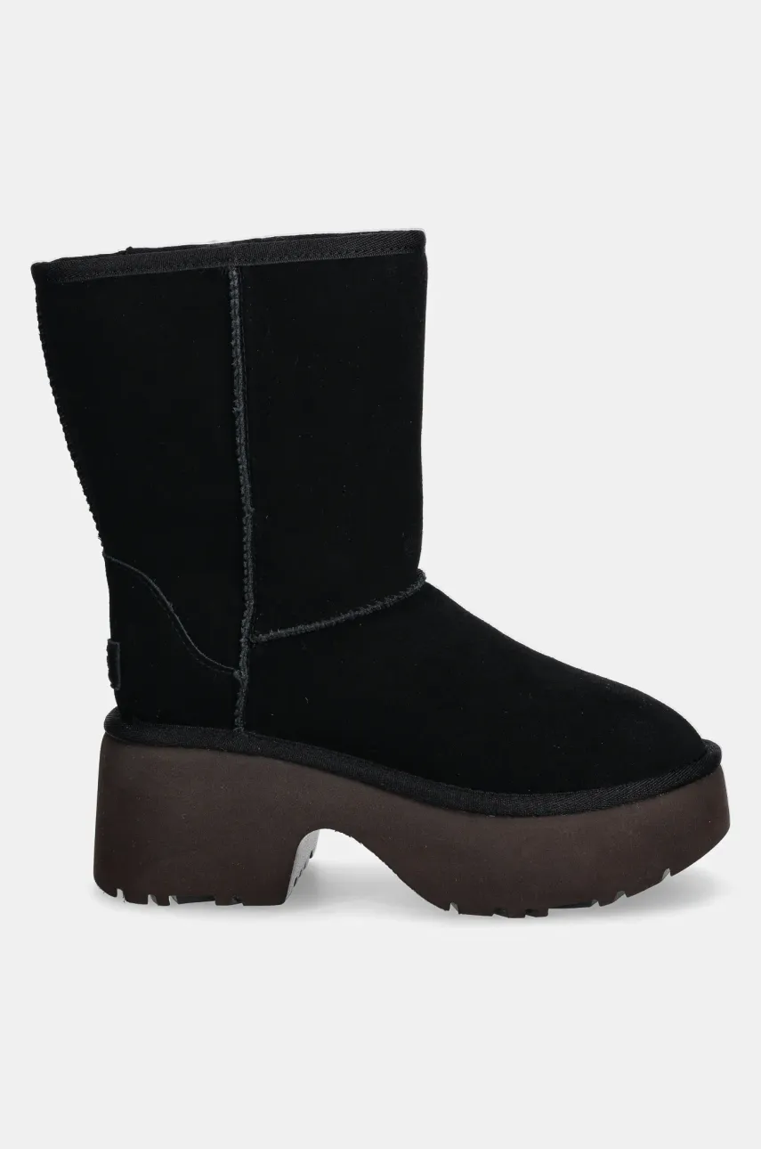 Замшевые ботинки UGG Classic Short New Heights женские цвет чёрный каблук кирпичик с утеплением 1158310-BLK Замшевые ботинки UGG Classic Short New Heights женские цвет чёрный каблук кирпичик с утеплением 1158310-BLK