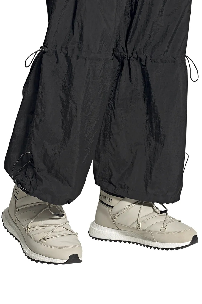 Μπότες χιονιού adidas x Moon Boot χρώμα: μπεζ, IH2490 φωτογραφία