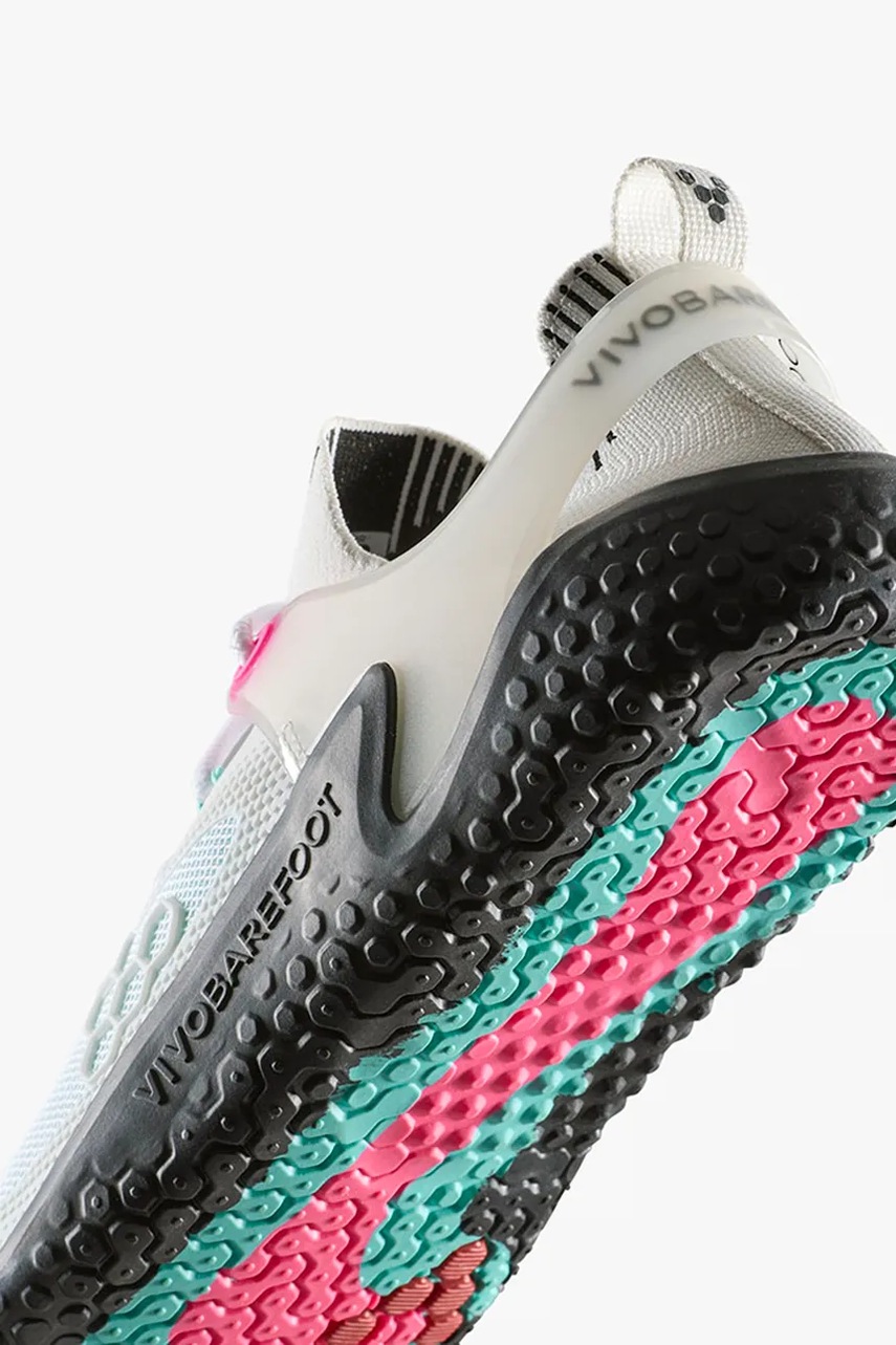 Αθλητικά παπούτσια Vivobarefoot Motus Strength χρώμα: άσπρο, 209490 φωτογραφία