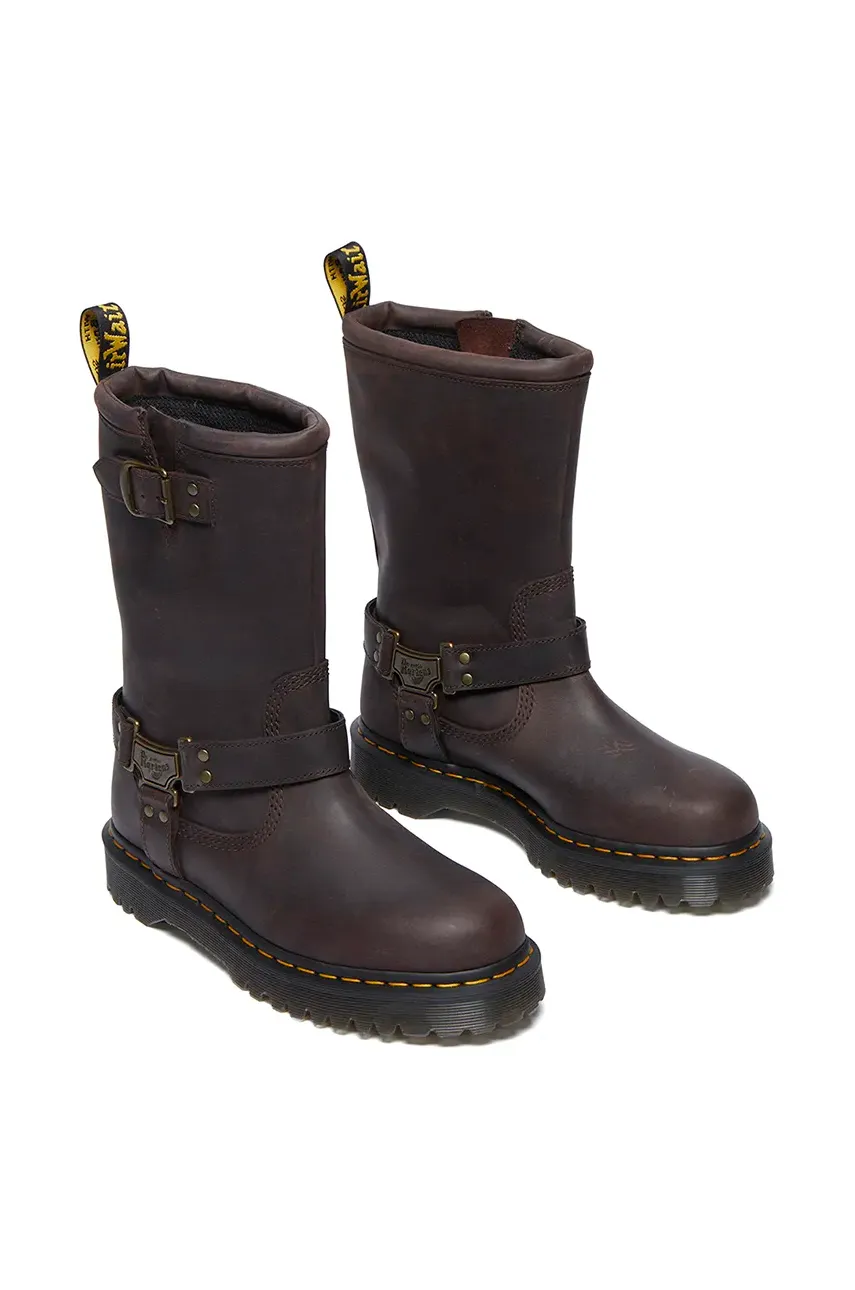 Кожаные сапоги Dr. Martens Anistone Hi женские цвет коричневый на плоском ходу слегка утеплённый DM31901201 Кожаные сапоги Dr. Martens Anistone Hi женские цвет коричневый на плоском ходу слегка утеплённый DM31901201