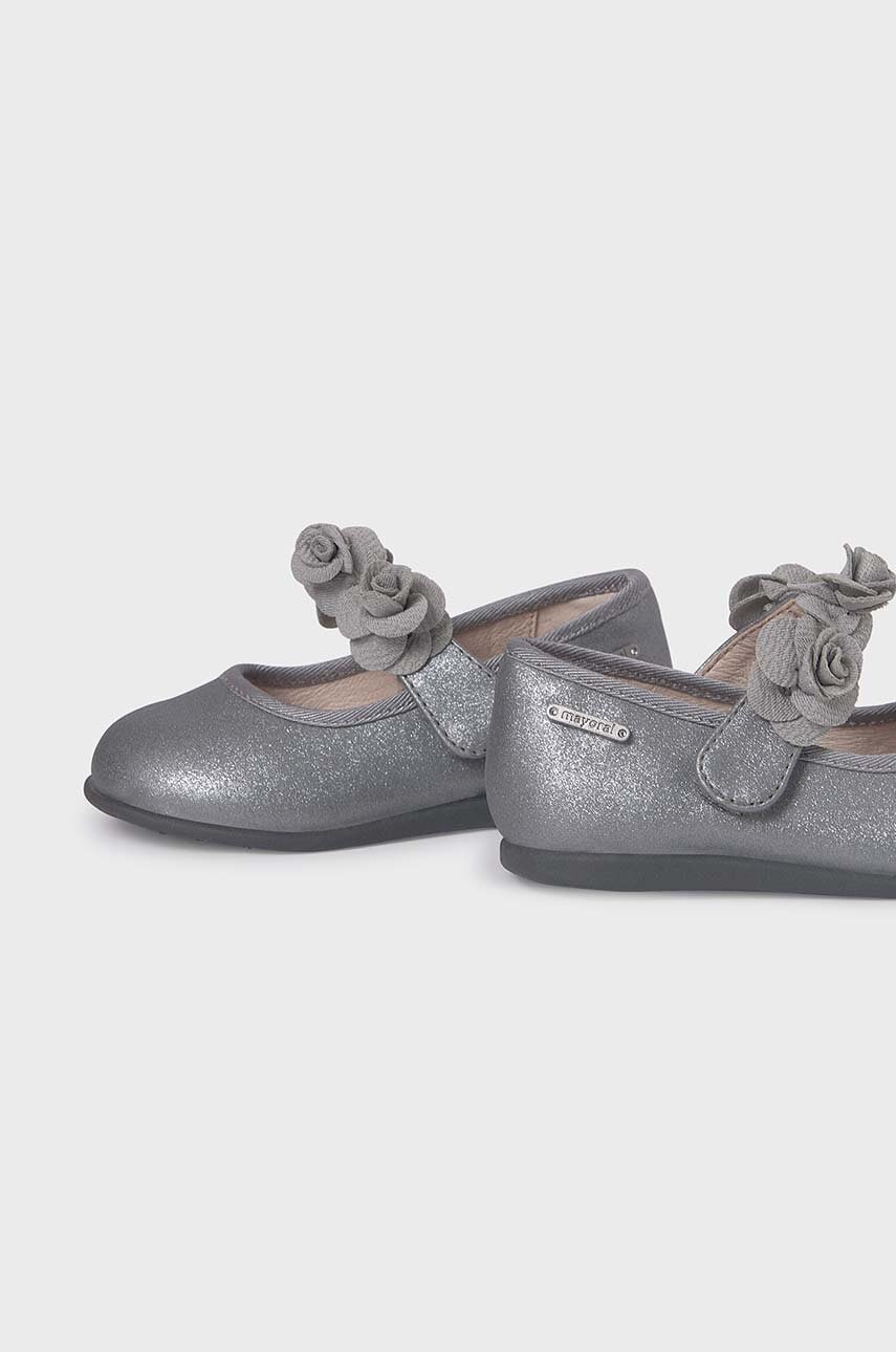 Детские балетки Mayoral цвет серый 42472 Детские балетки Mayoral цвет серый 42472