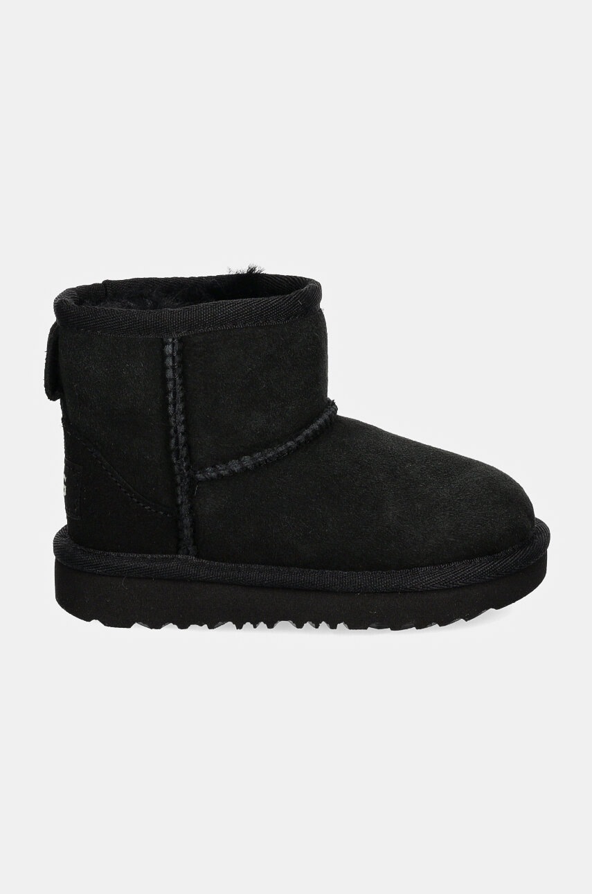 Детские замшевые сапоги UGG CLASSIC MINI II цвет чёрный 1017715T