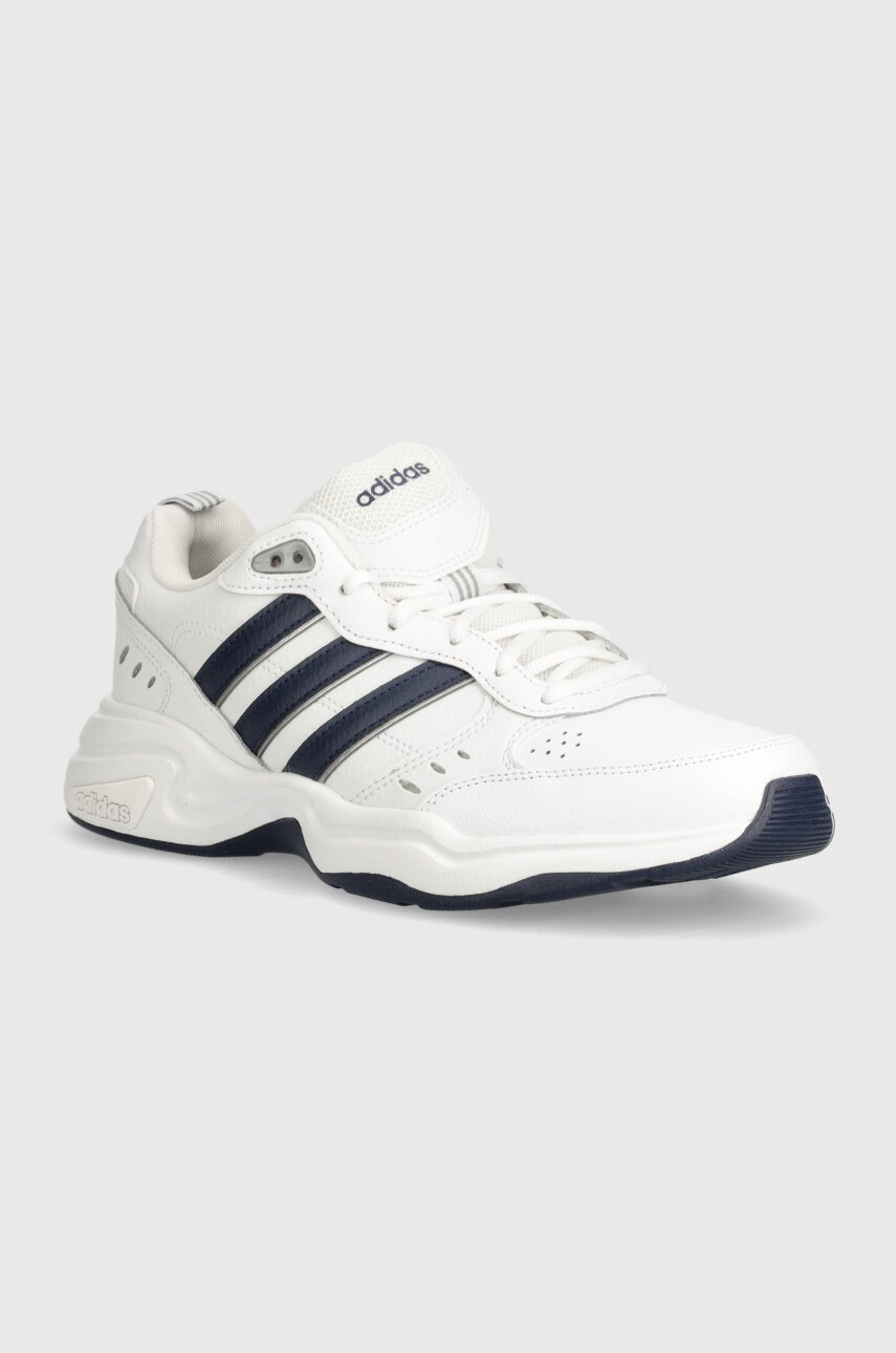

Кожени маратонки adidas Strutter в бяло EG2654, Бял