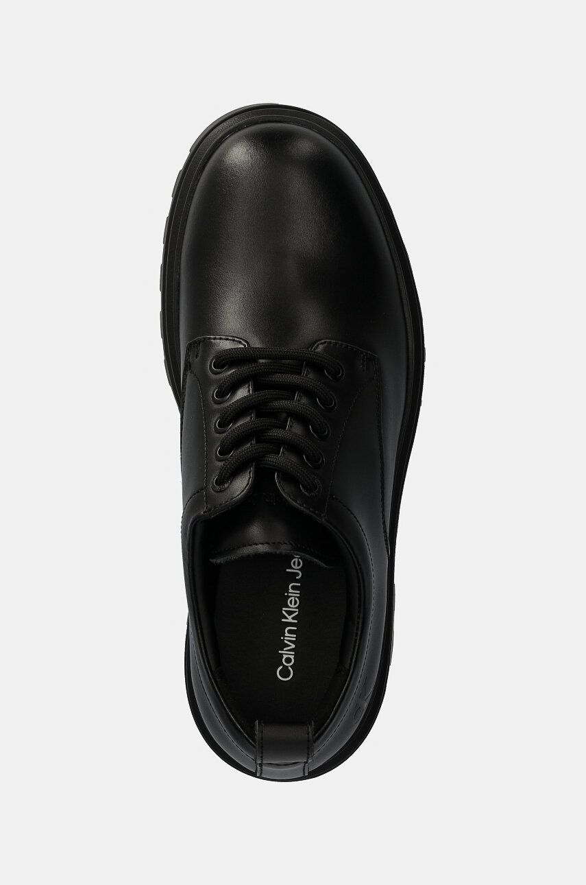 Kožne Cipele Calvin Klein Jeans LUGGED DERBY SHOE LTH Za Muškarce, Boja: Crna, YM0YM01085