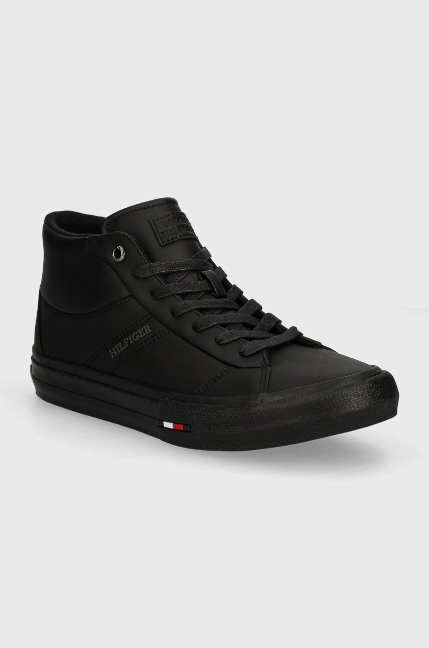 

Маратонки Tommy Hilfiger TH HI VULC STREET RWB LTH в черно FM0FM05202, Черен