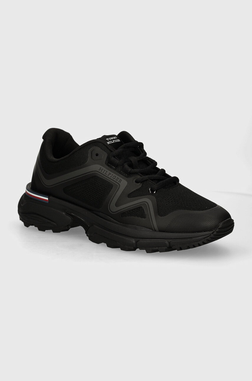 

Маратонки Tommy Hilfiger M RUNNER TECH KNIT в черно FM0FM05109, Черен
