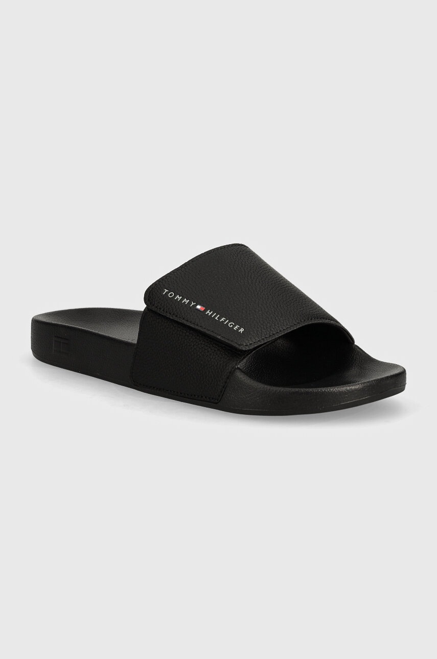 

Чехли Tommy Hilfiger STRAPPY HILFIGER POOL SLIDE в черно FM0FM05095, Черен