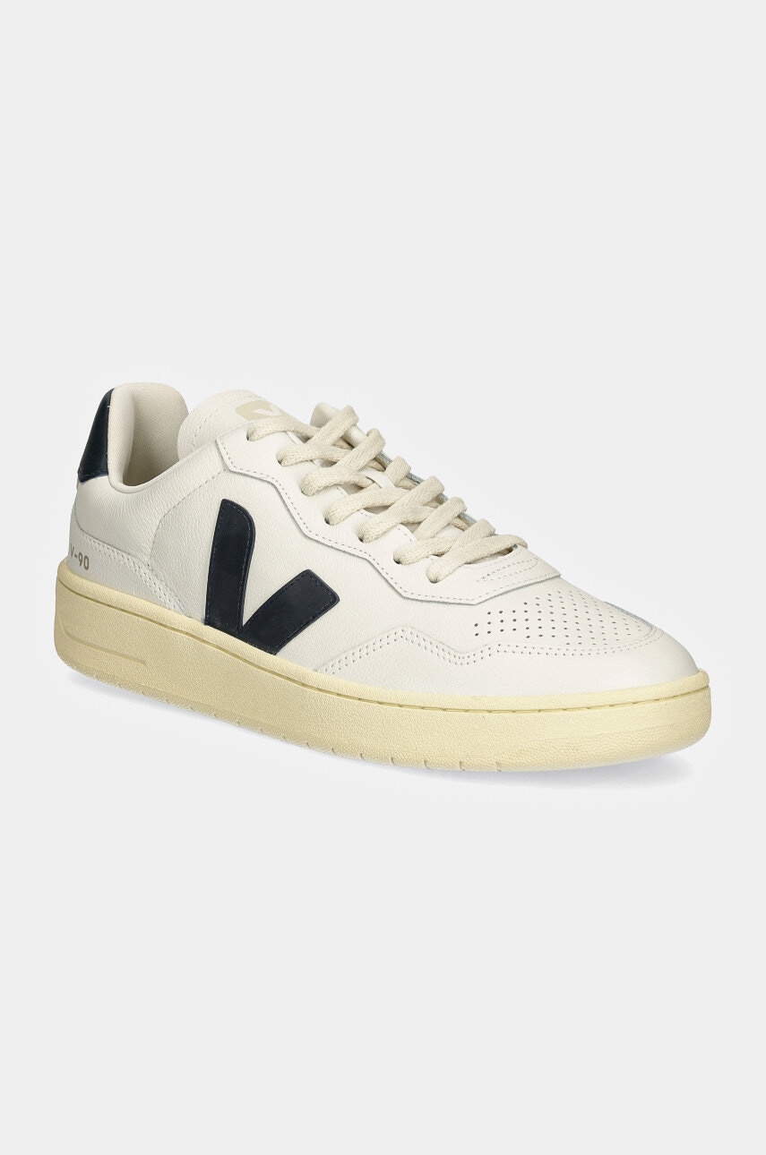 Veja sneakers din piele V-90 culoarea alb, VD2003656B