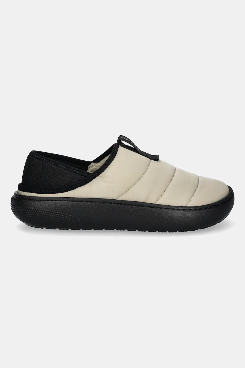 Тапки Crocs Classic Puff Moc цвет бежевый 210706 Тапки Crocs Classic Puff Moc цвет бежевый 210706