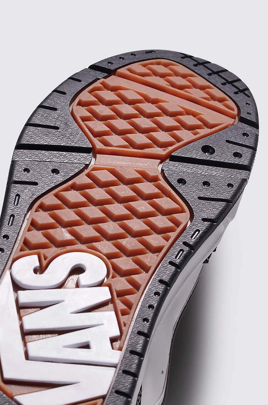 Δερμάτινα αθλητικά παπούτσια Vans Hylane χρώμα: άσπρο, VN000D26Y281 φωτογραφία