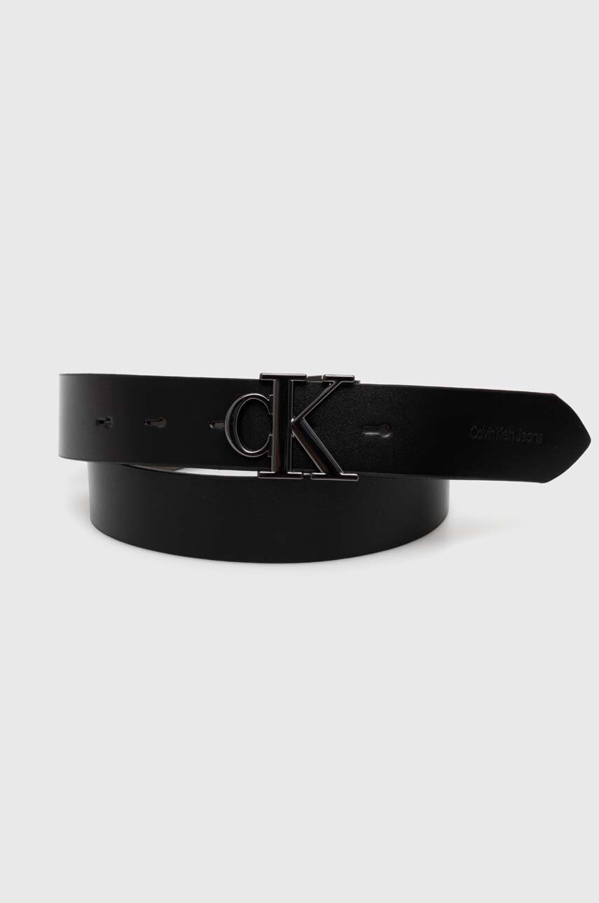 

Колан с две лица Calvin Klein Jeans дамски в черно K60K612272, Черен