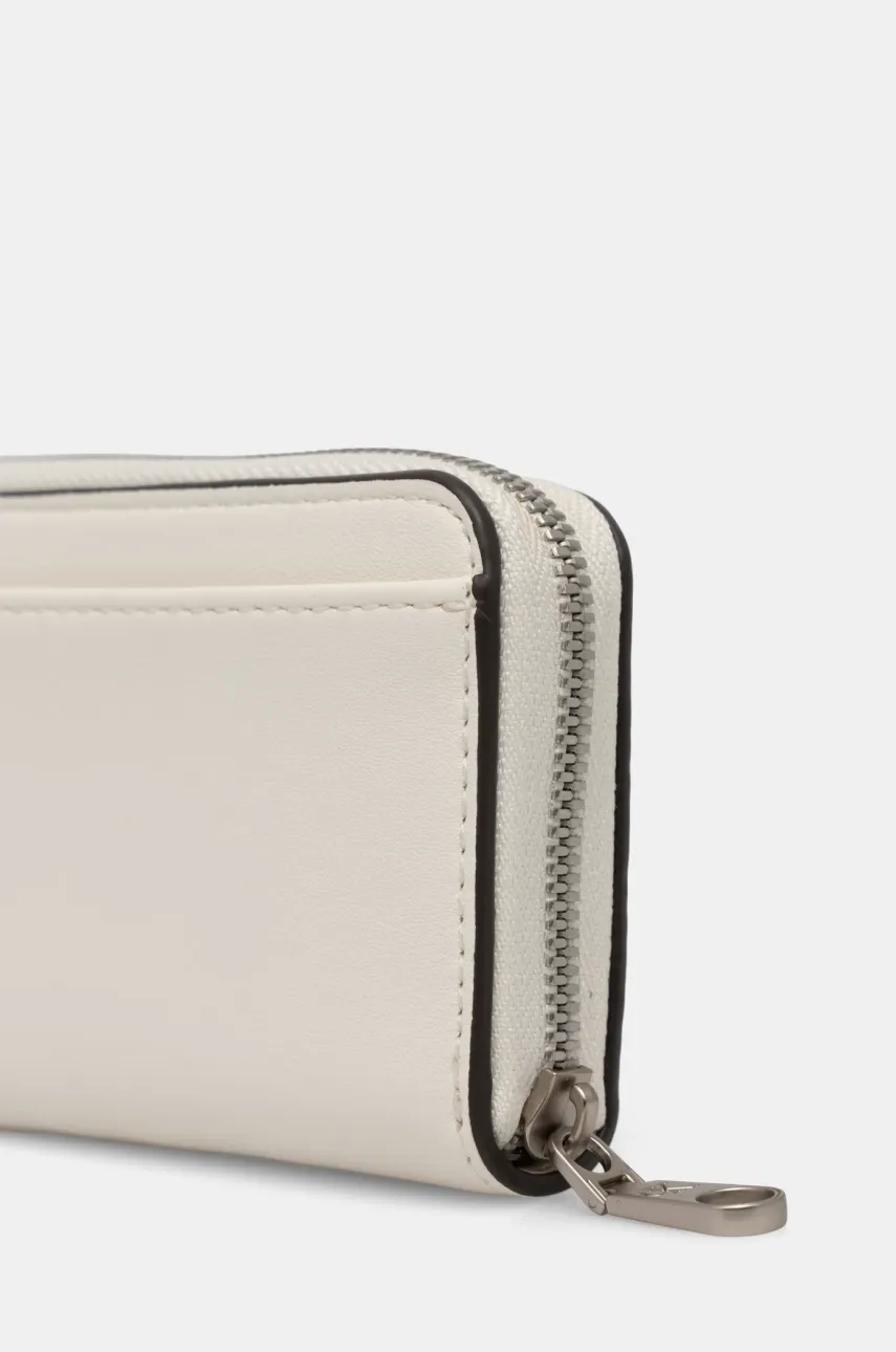 Кошелек Calvin Klein Jeans женский цвет чёрный K60K612255 Кошелек Calvin Klein Jeans женский цвет чёрный K60K612255