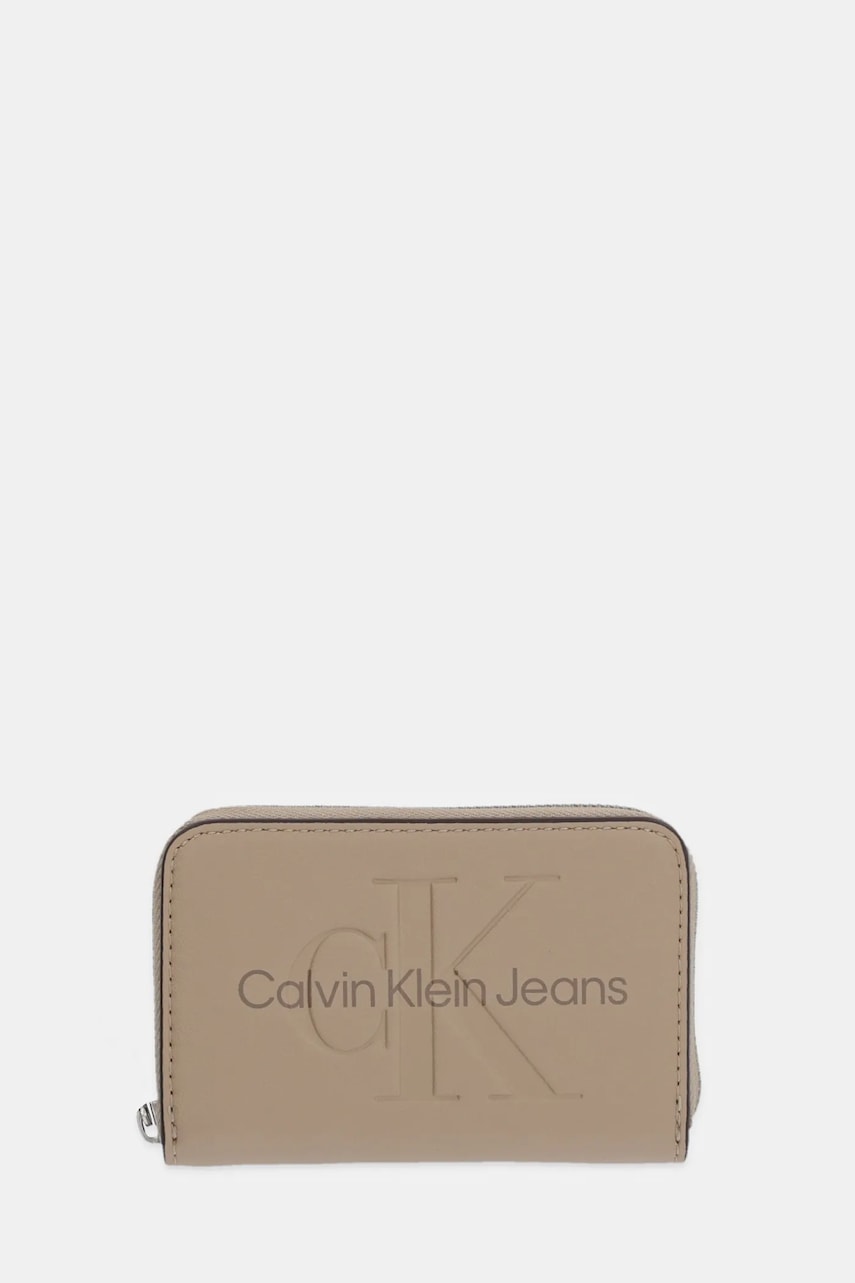 

Портмоне Calvin Klein Jeans дамски в черно K60K612255, Бежов