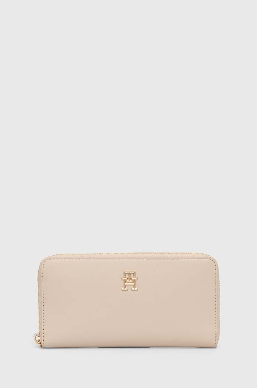 

Портмоне Tommy Hilfiger дамски в бежово AW0AW16326, Бежов