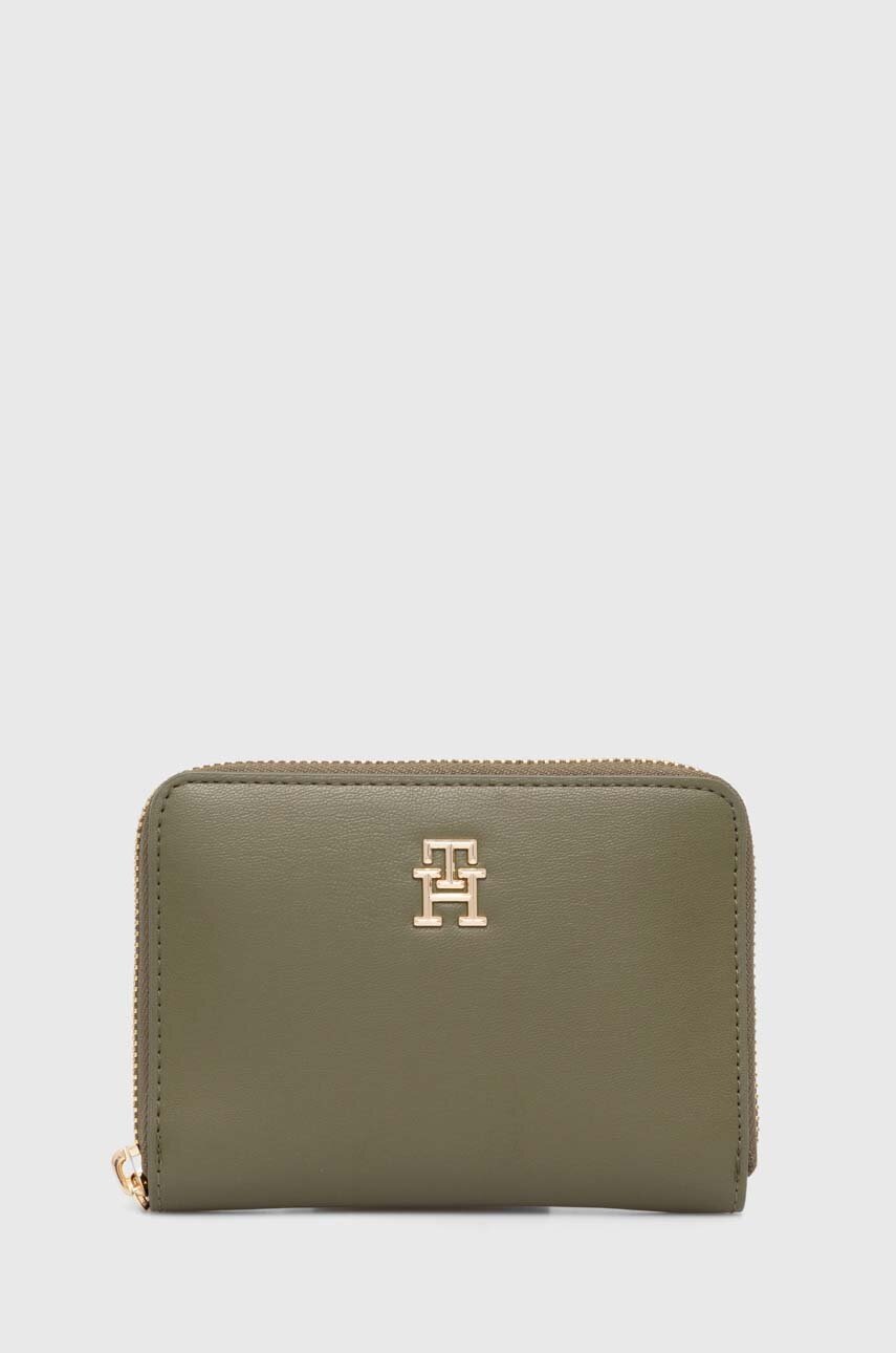 

Портмоне Tommy Hilfiger дамски в зелено AW0AW16330, Зелен