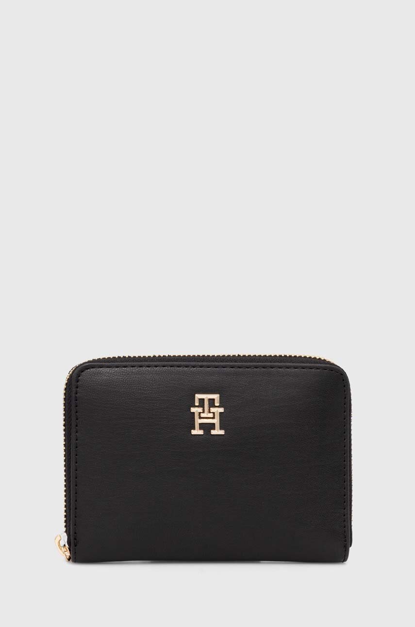 

Портмоне Tommy Hilfiger дамски в черно AW0AW16330, Черен