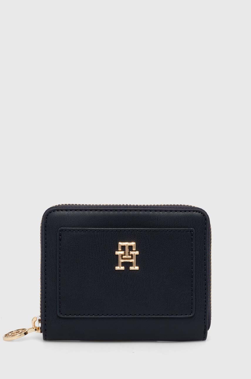 

Портмоне Tommy Hilfiger дамски в тъмносиньо AW0AW16722, Тъмносин